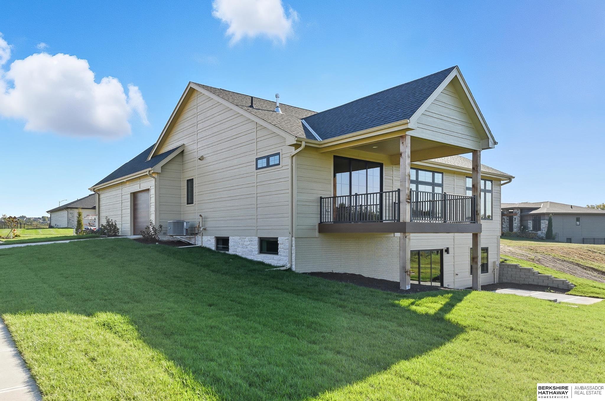2098 N 182nd Avenue Circle