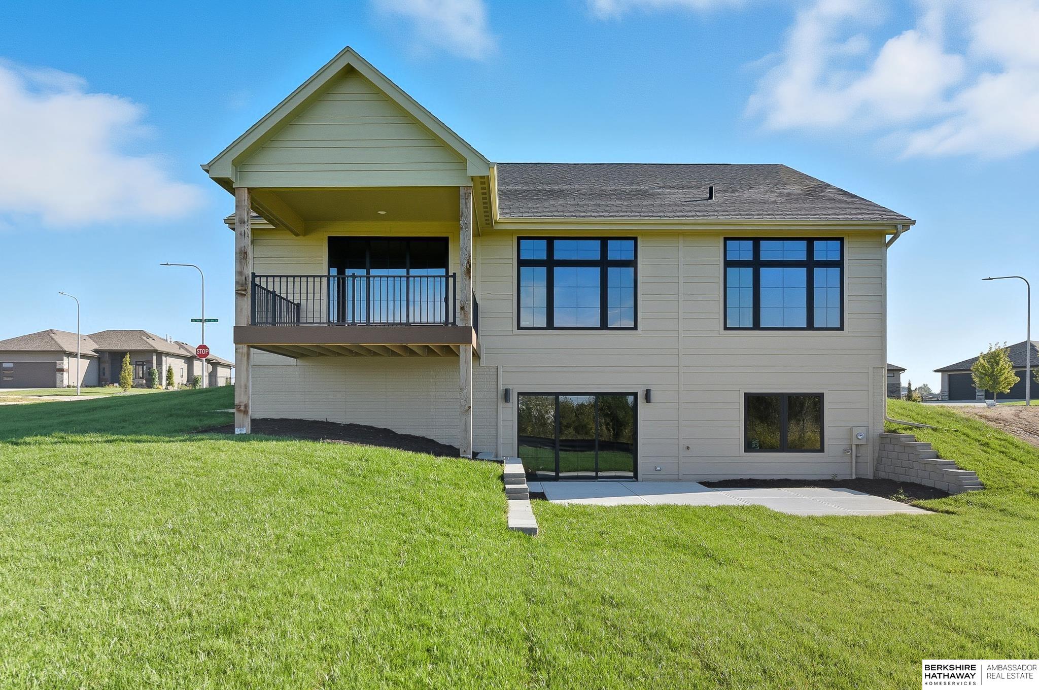 2098 N 182nd Avenue Circle