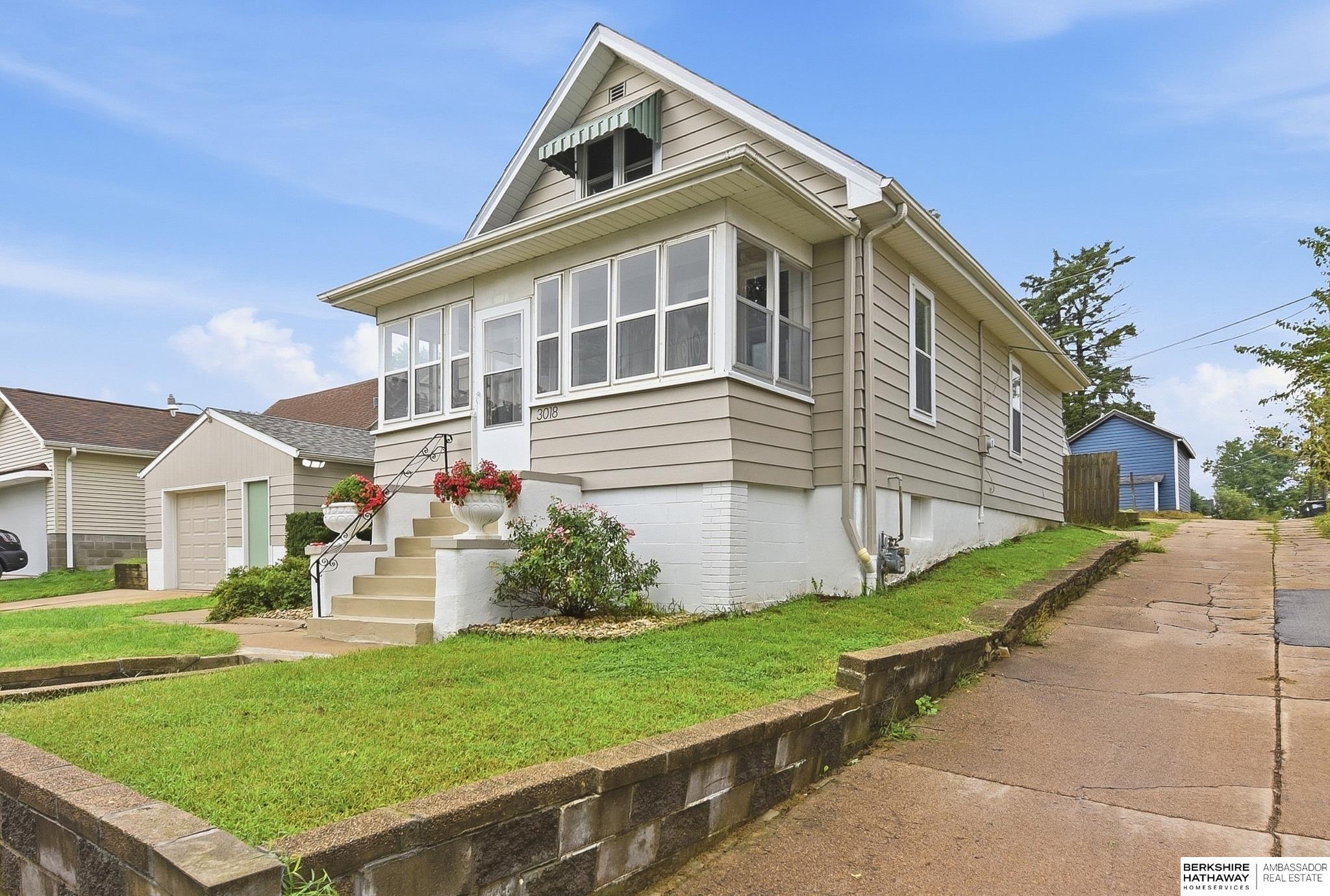 3018 S 30th Street
