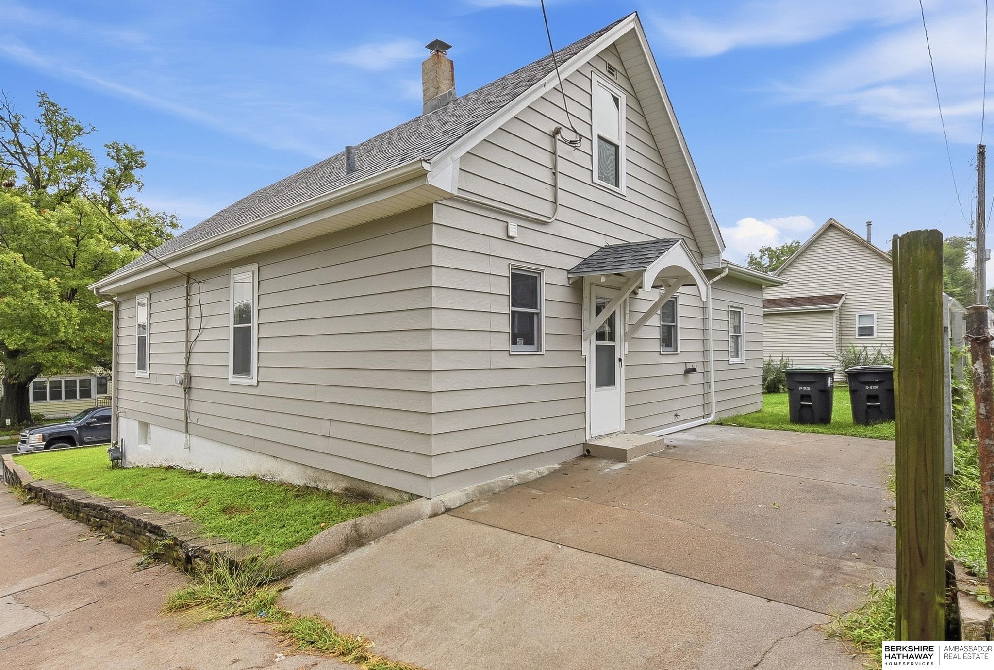 3018 S 30th Street