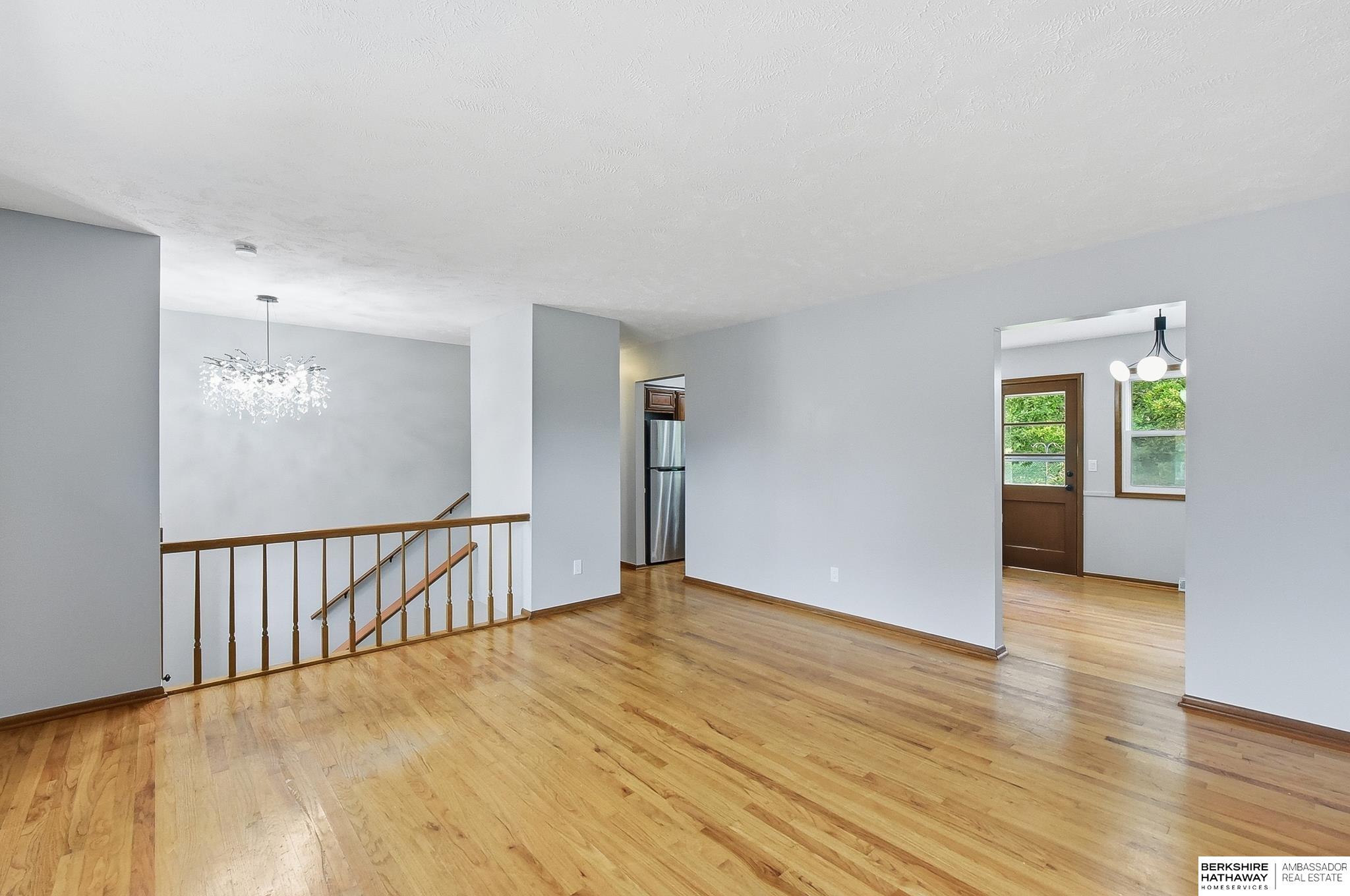 1723 N 107th Avenue