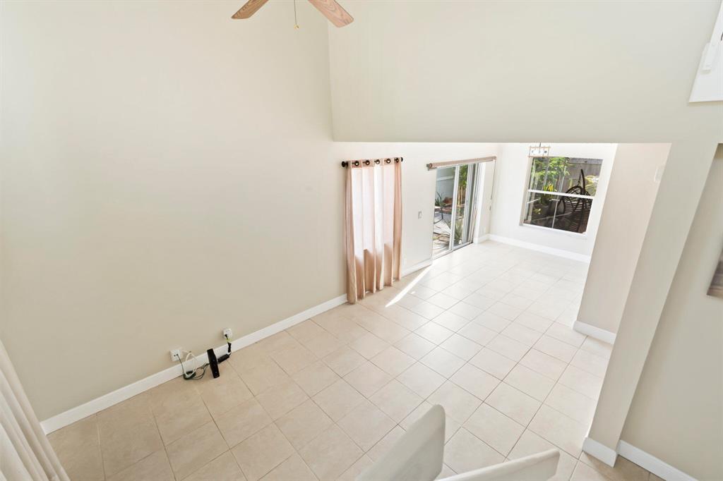 3055 Palm Place
