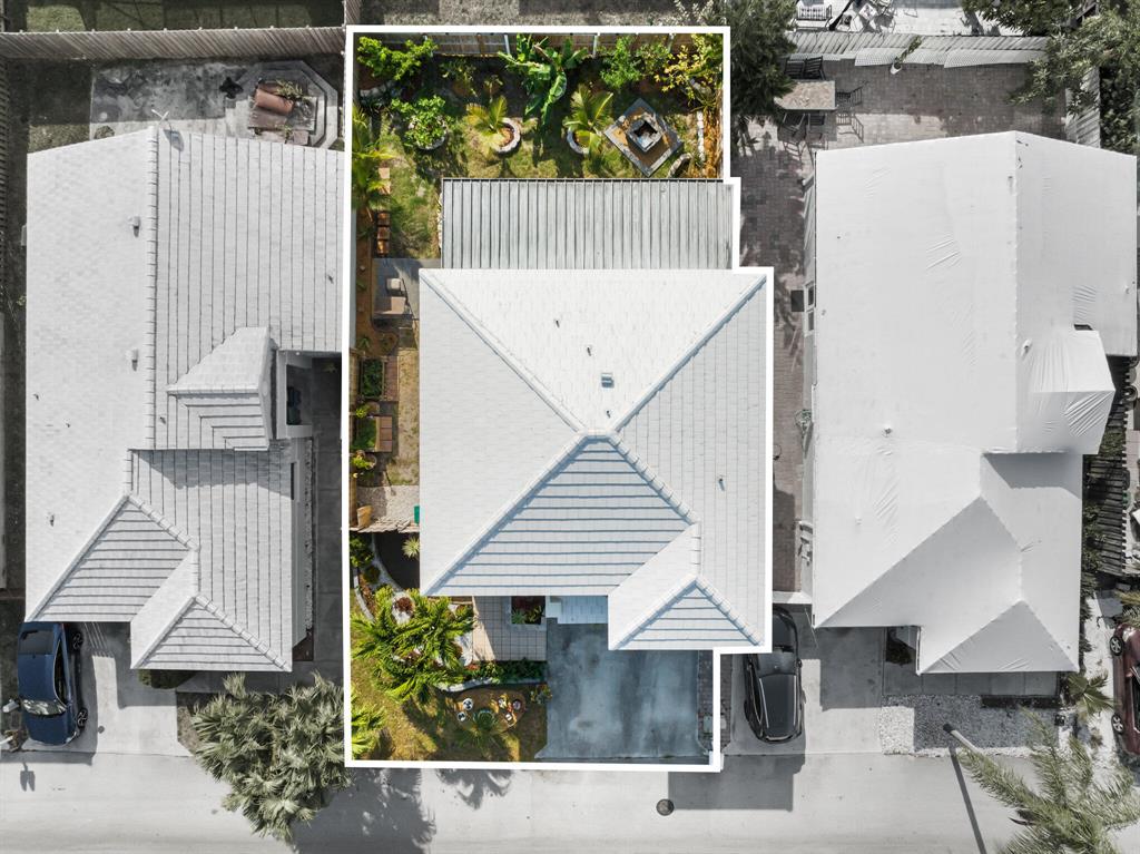 3055 Palm Place