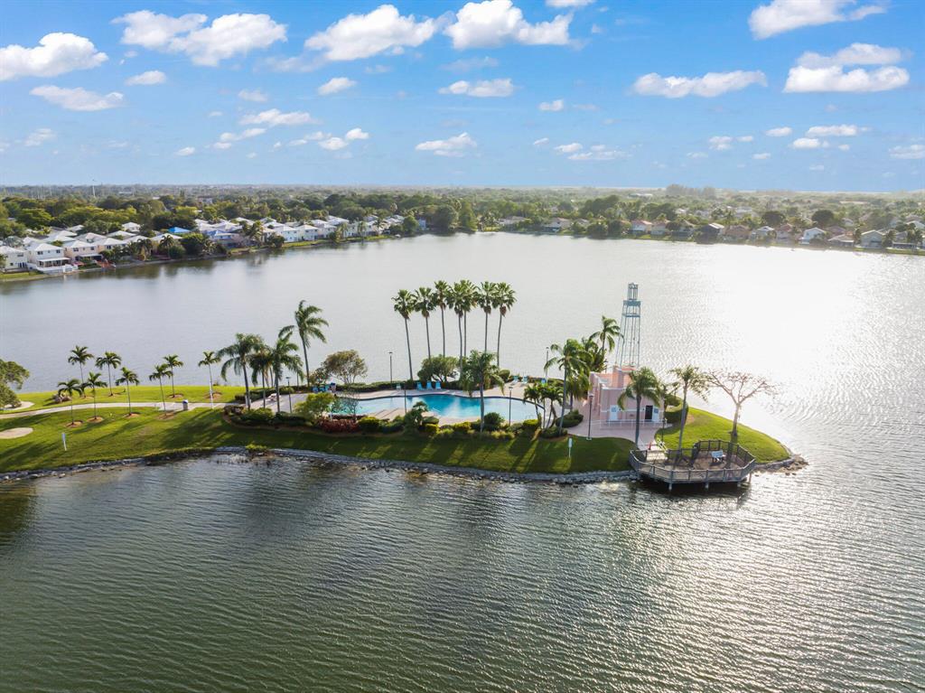3055 Palm Place