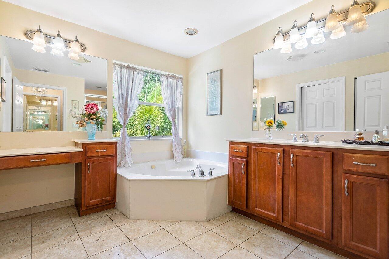 11298 Millpond Greens Drive