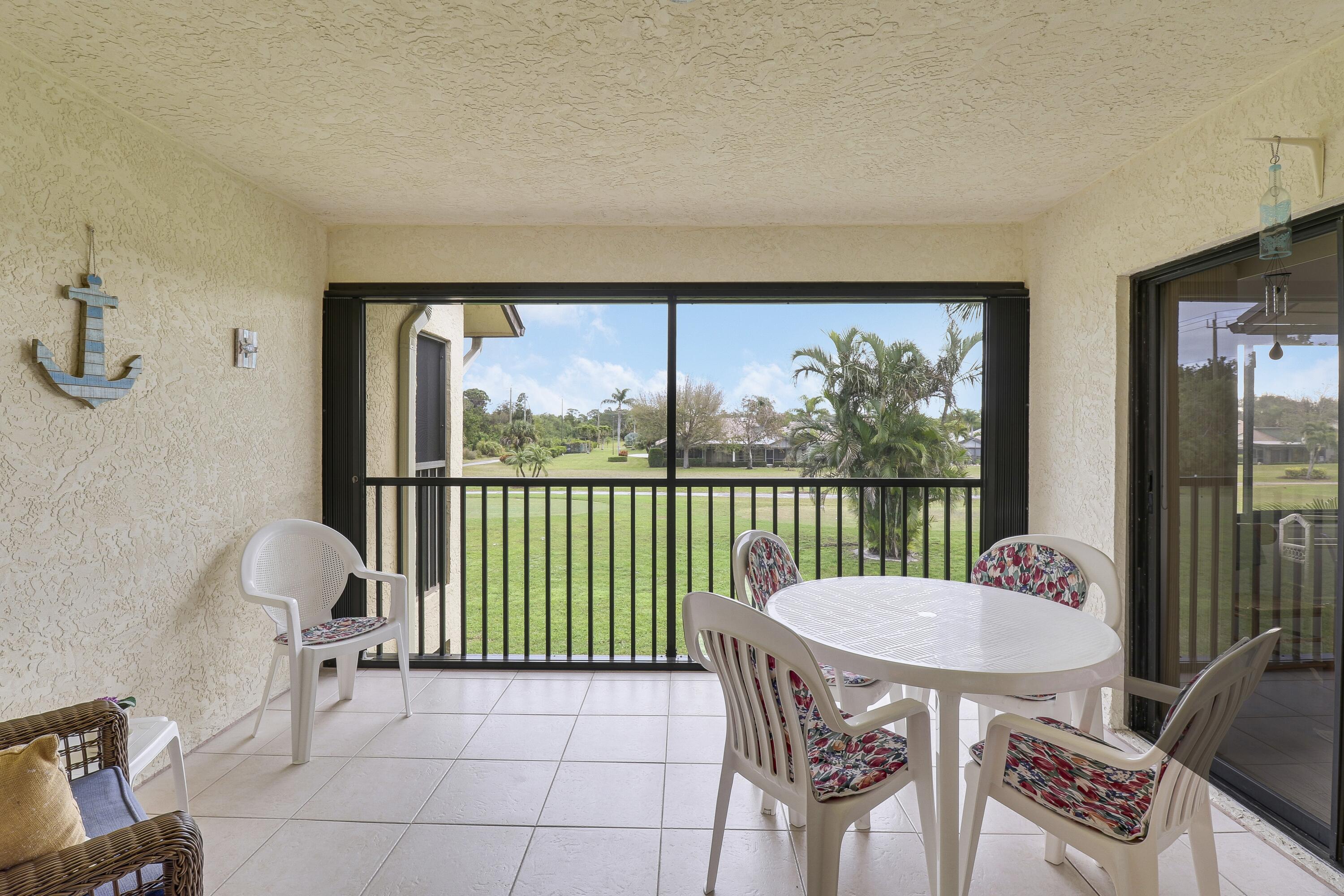 6533 SE Williamsburg Drive 204