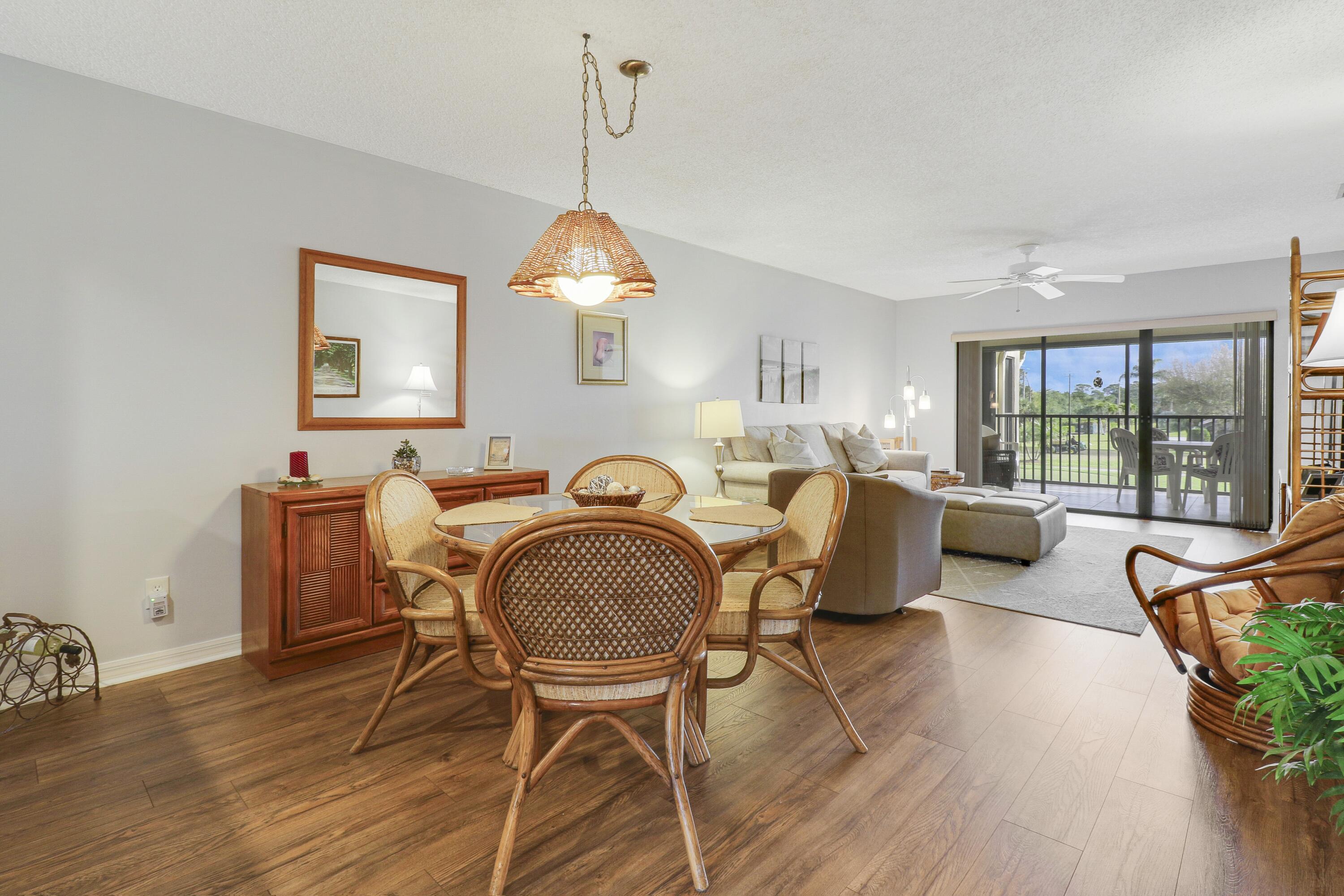 6533 SE Williamsburg Drive 204