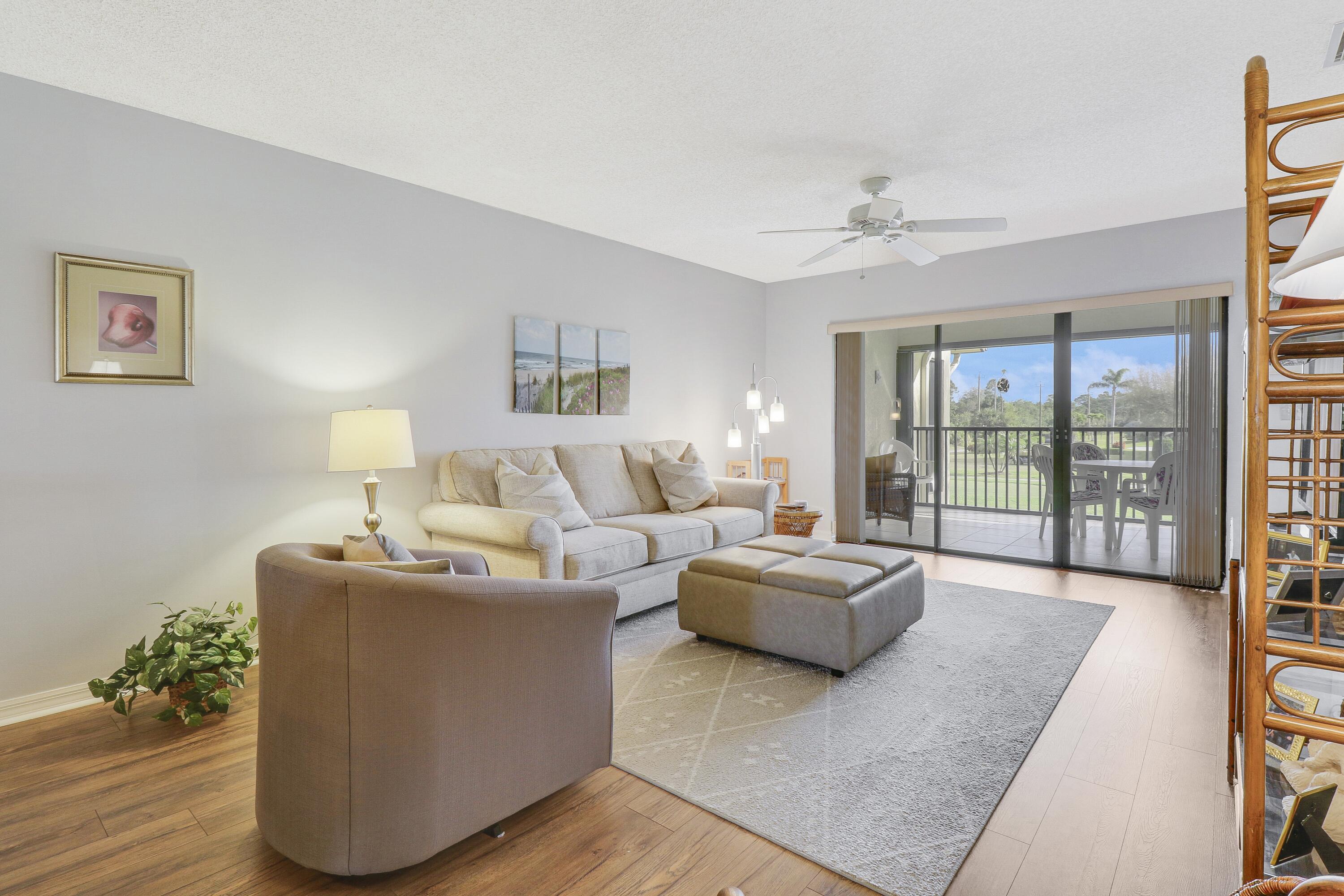 6533 SE Williamsburg Drive 204