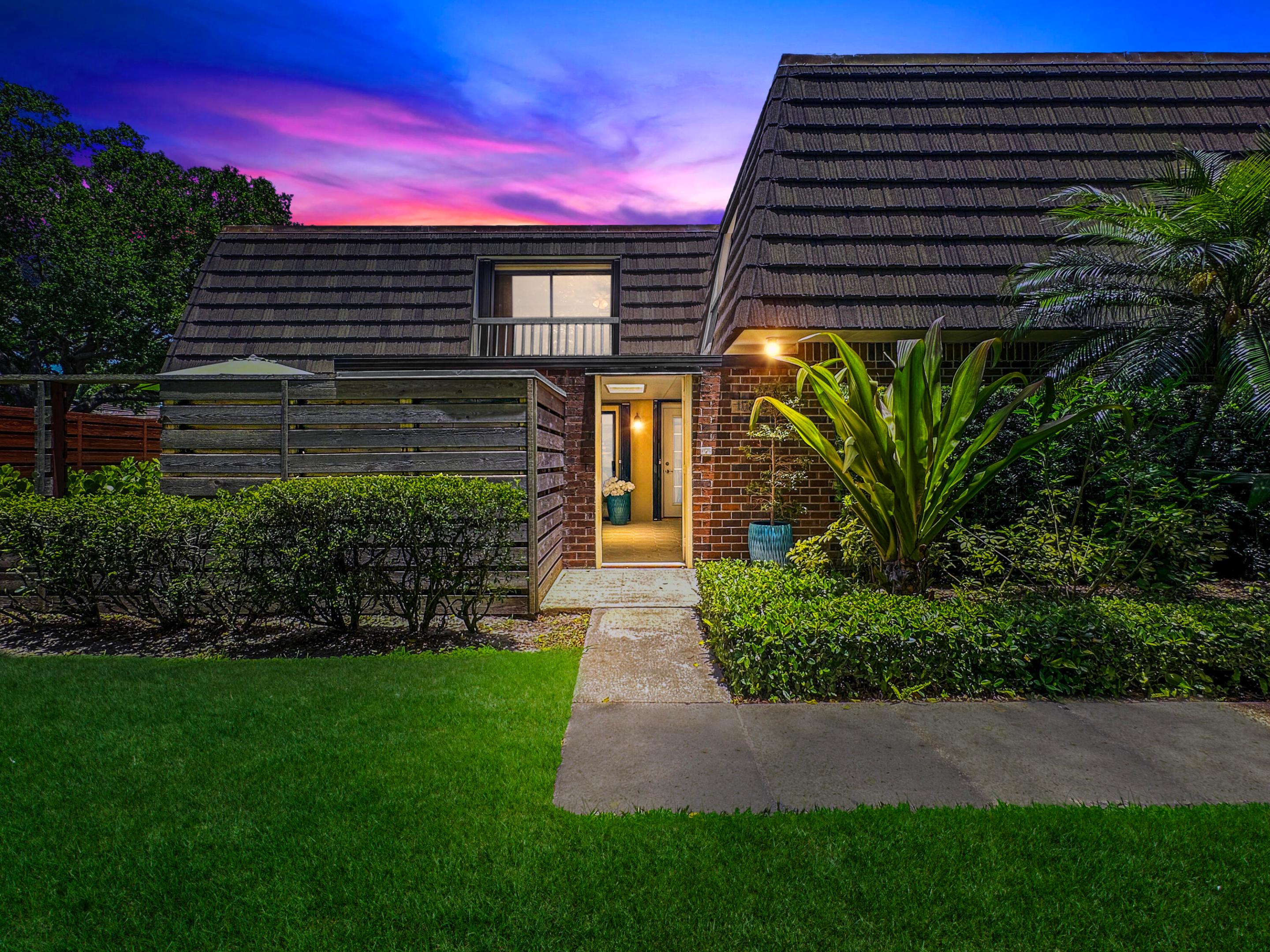 1118 11th Terrace