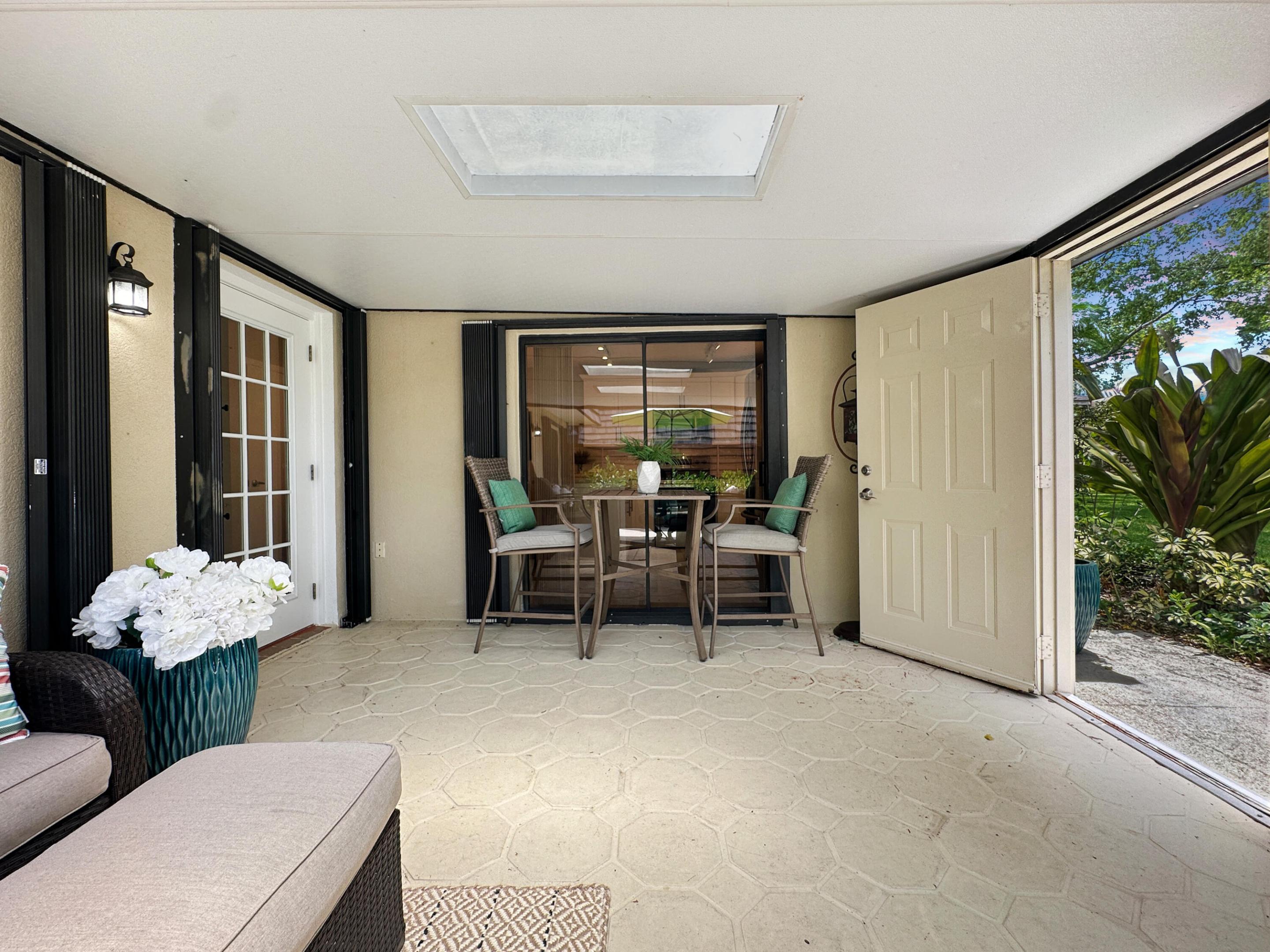 1118 11th Terrace