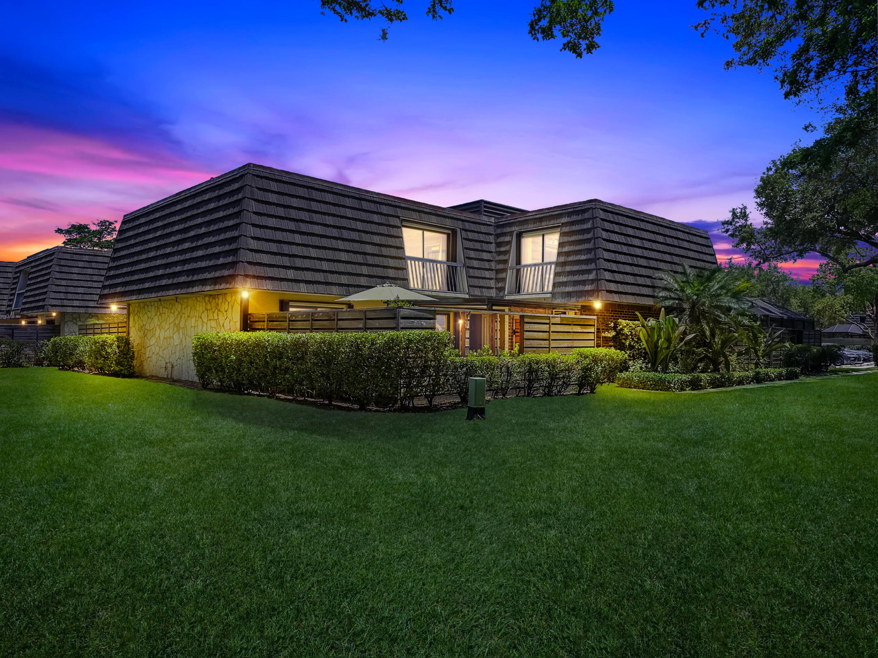 1118 11th Terrace