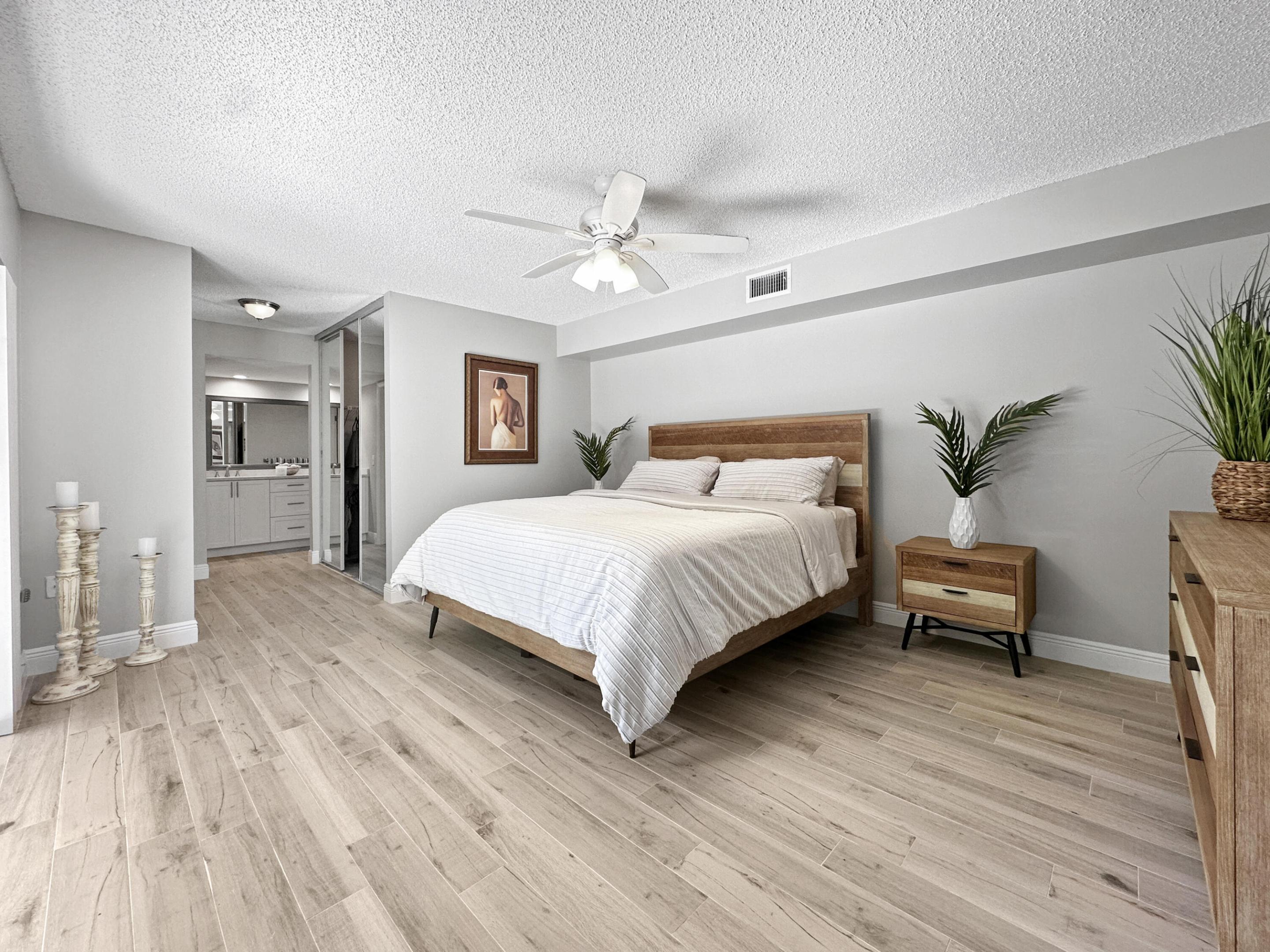 1118 11th Terrace