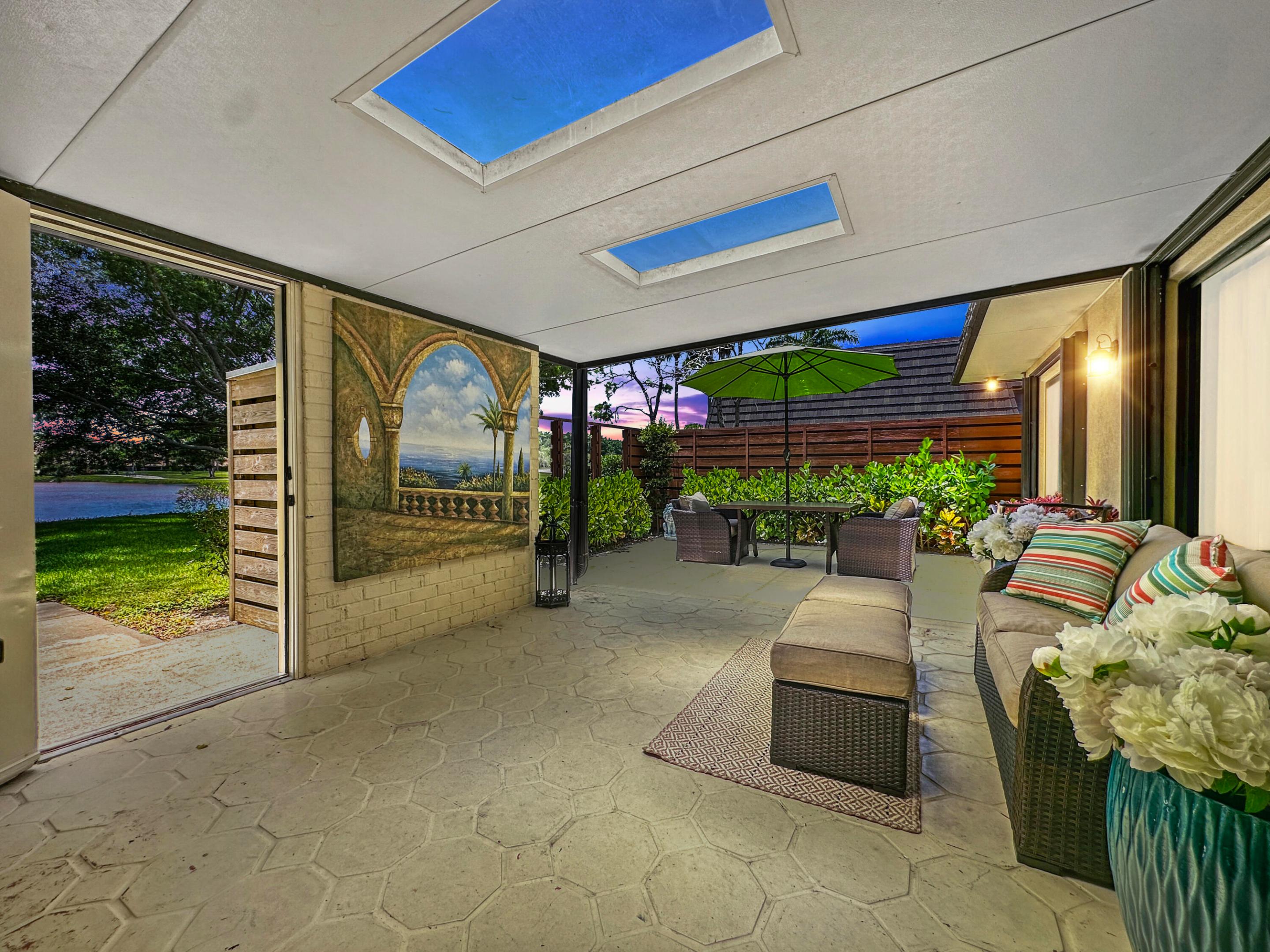 1118 11th Terrace
