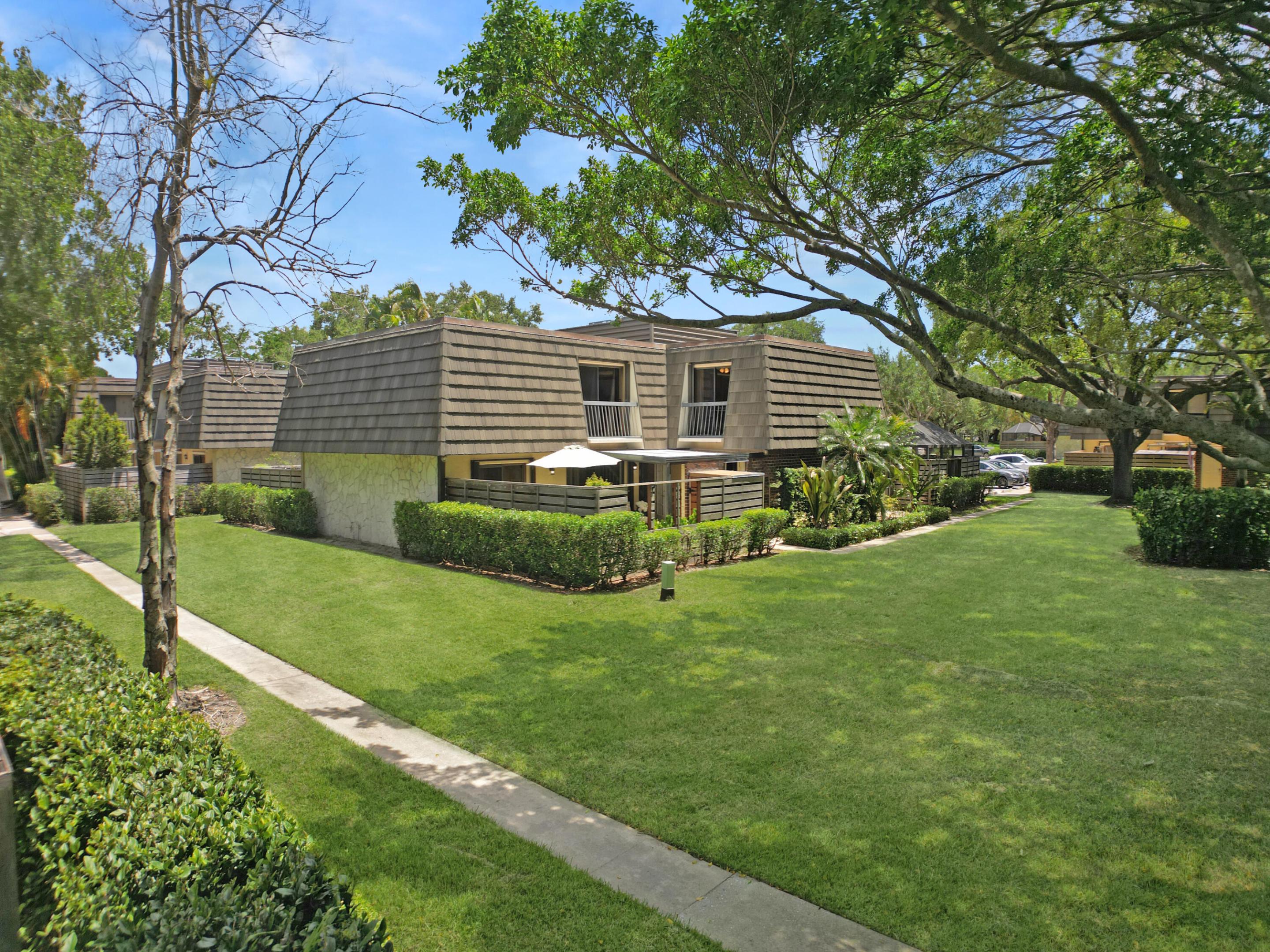 1118 11th Terrace