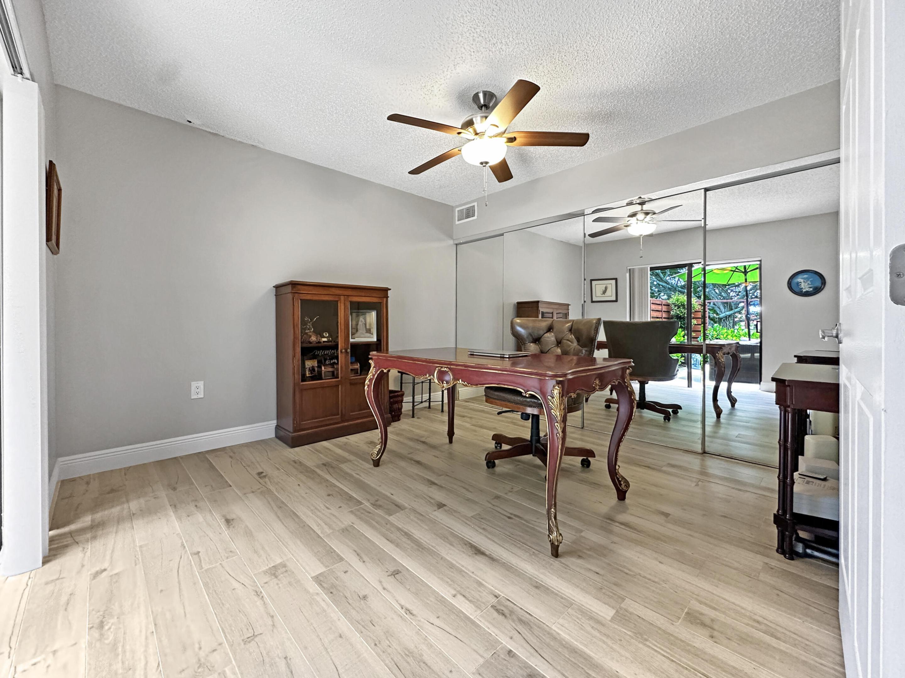 1118 11th Terrace