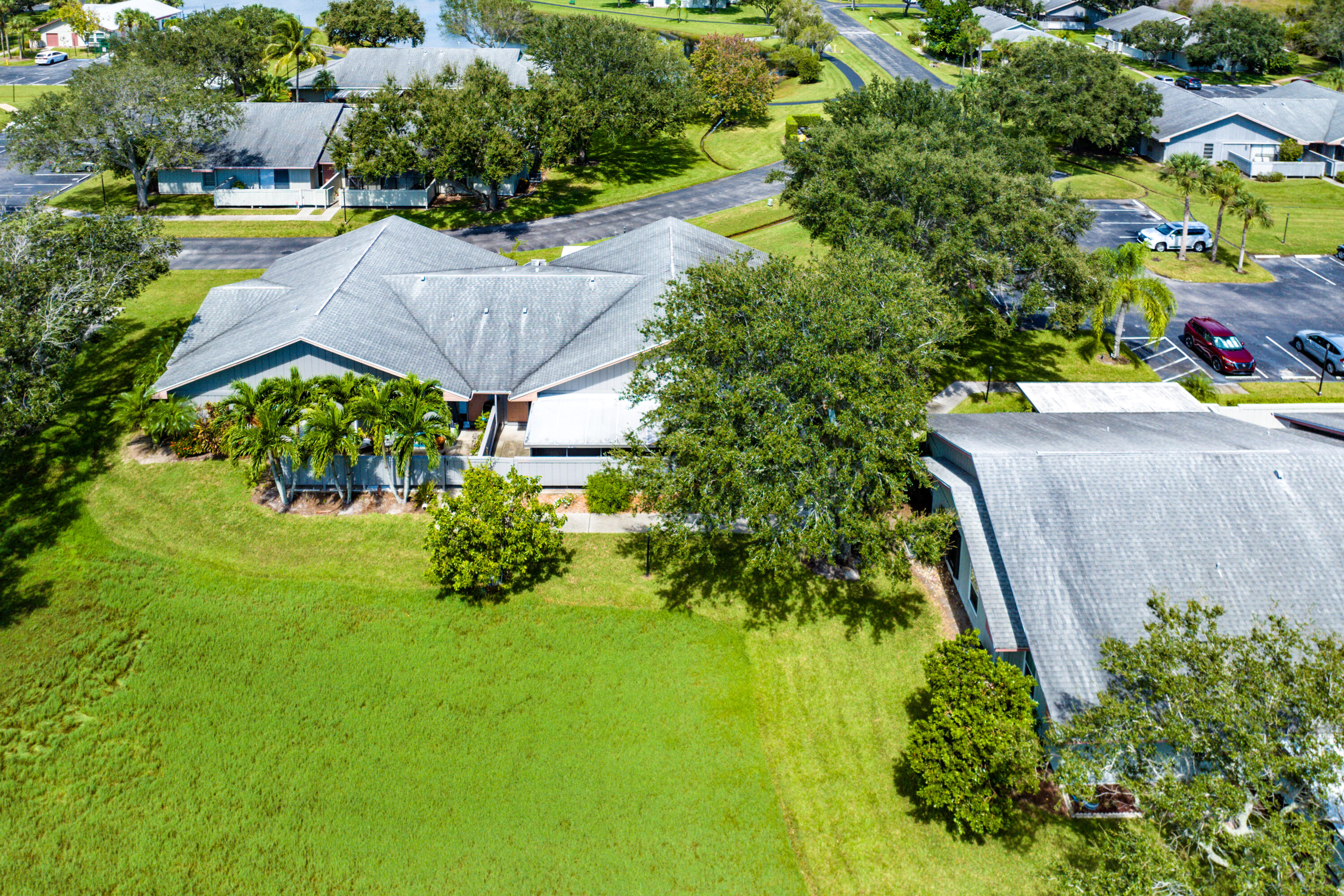 3921 NW Cinnamon Tree Circle