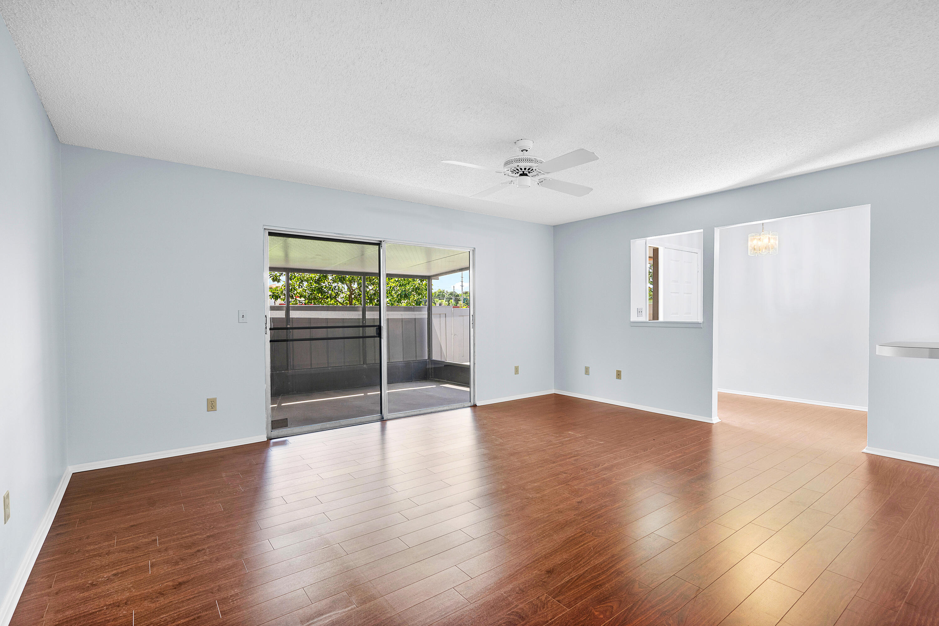 3921 NW Cinnamon Tree Circle