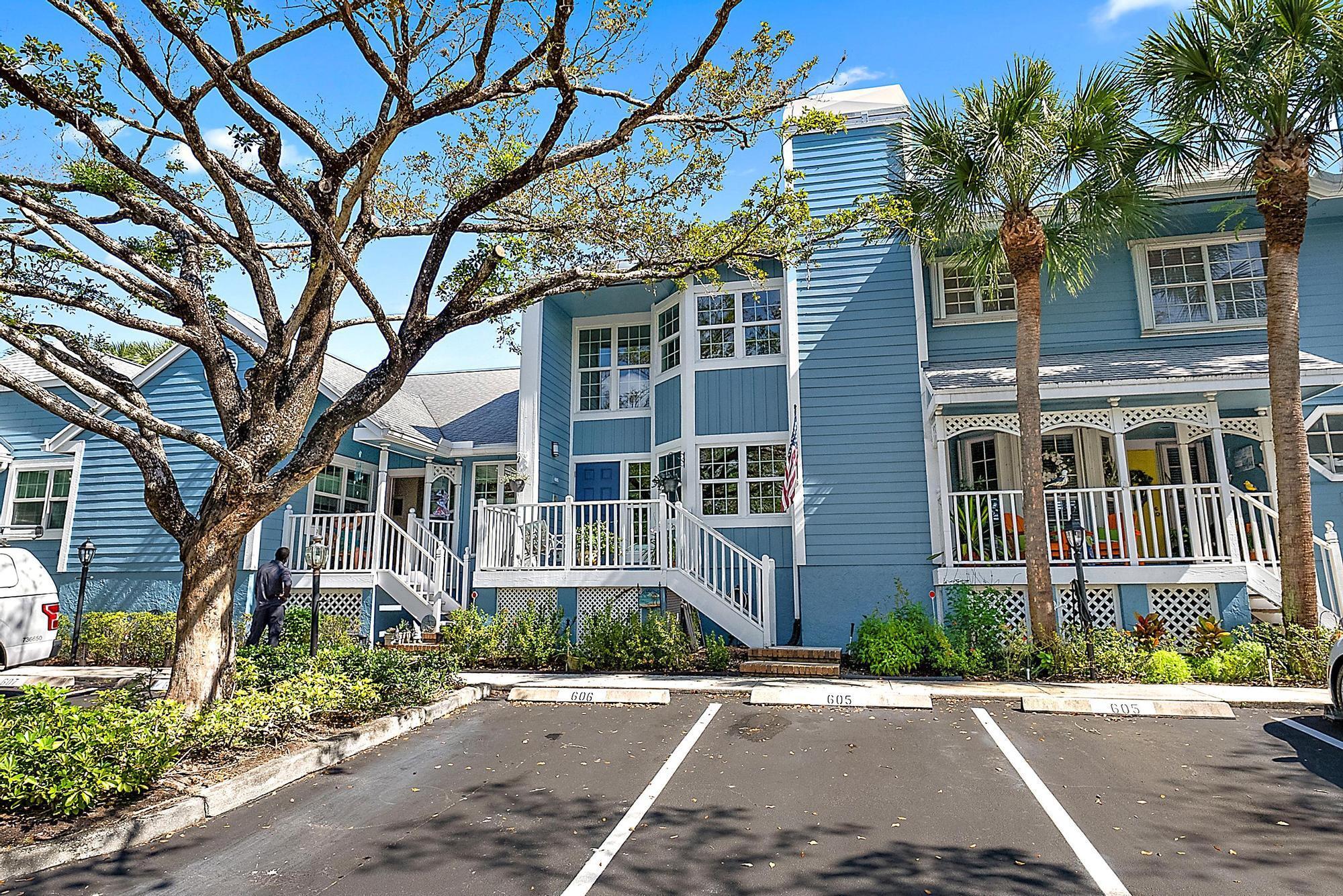 605 Ocean Dunes Circle