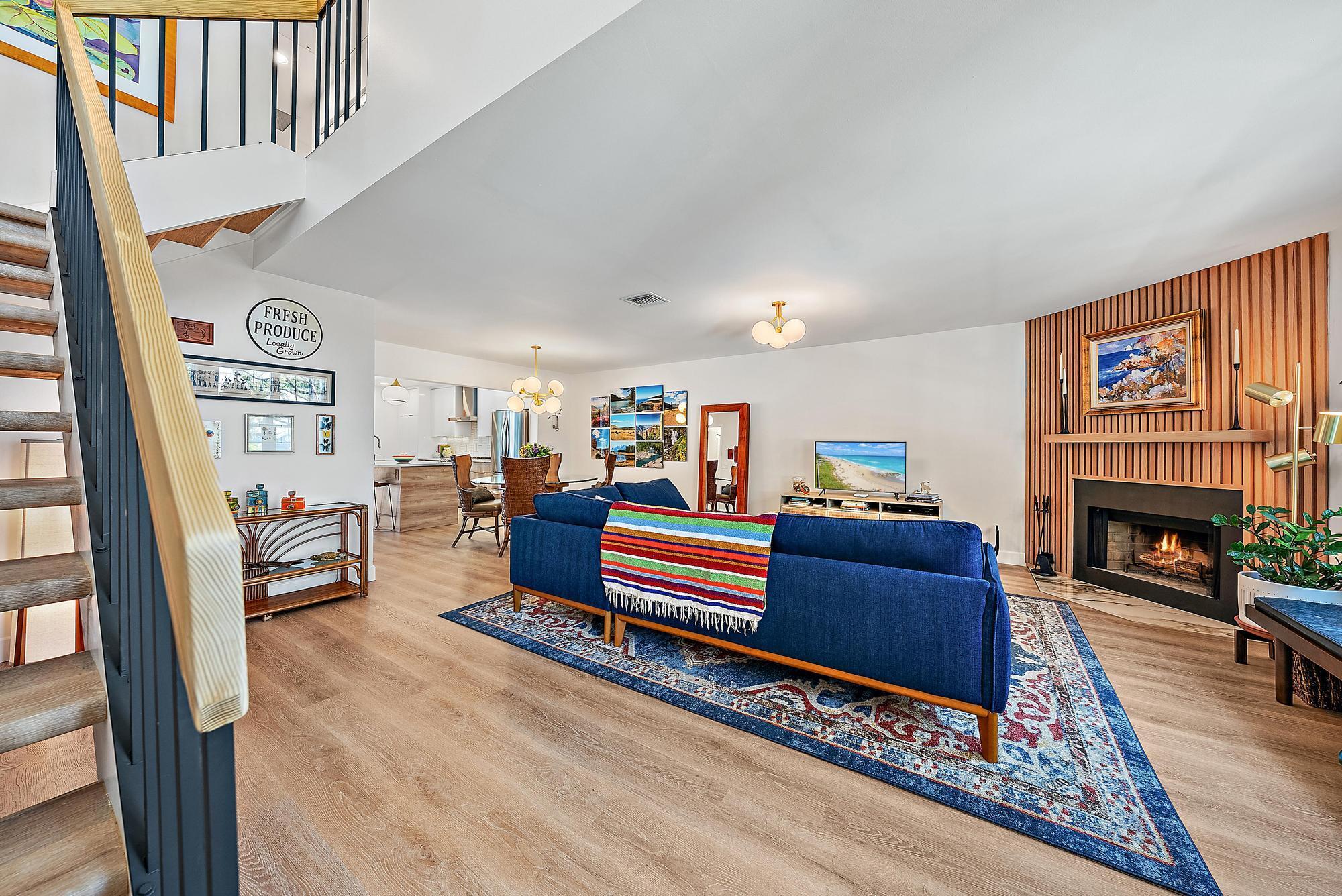 605 Ocean Dunes Circle