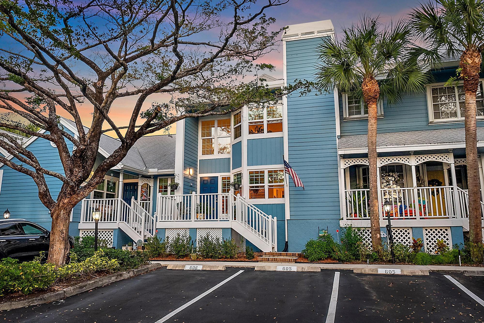 605 Ocean Dunes Circle