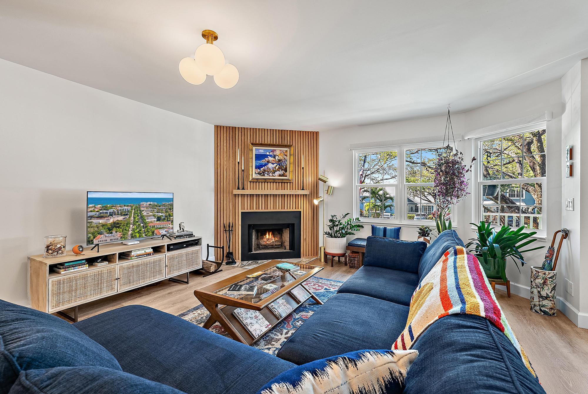 605 Ocean Dunes Circle