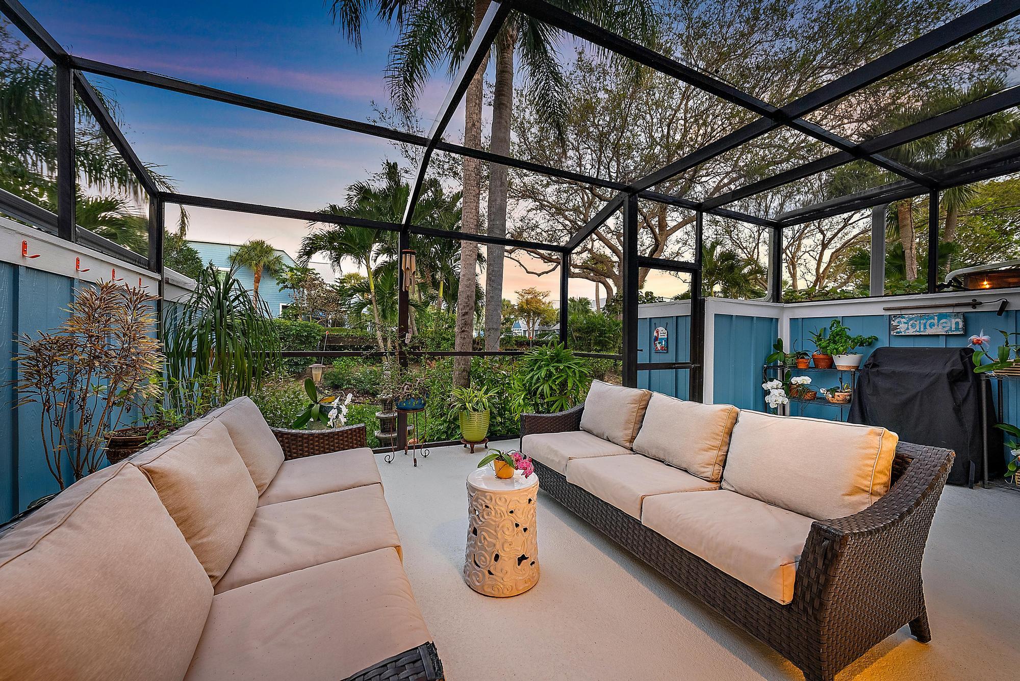 605 Ocean Dunes Circle