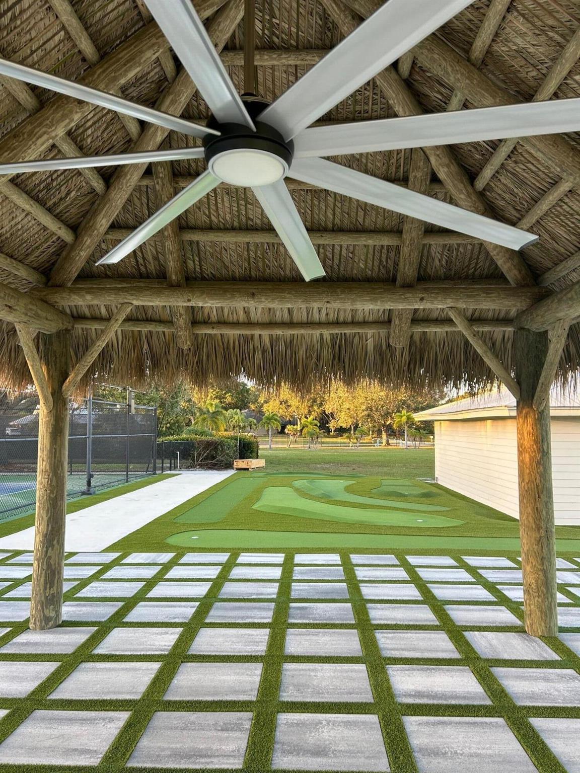 3764 SW Pheasant Run