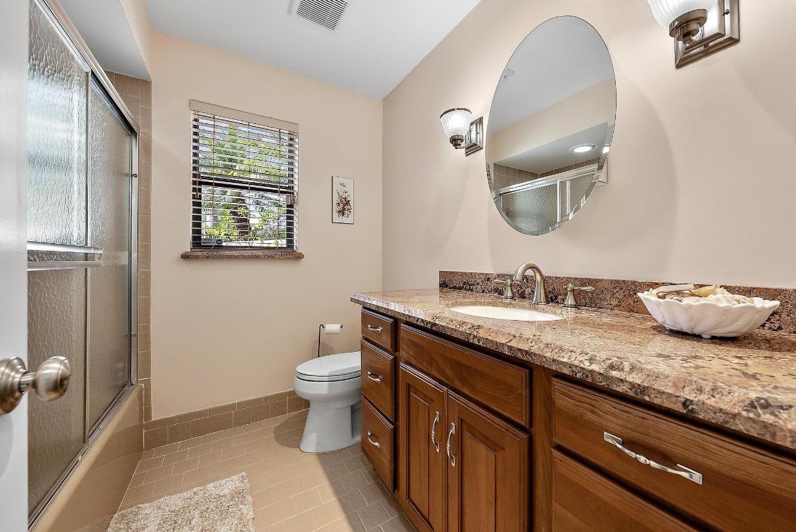 3764 SW Pheasant Run