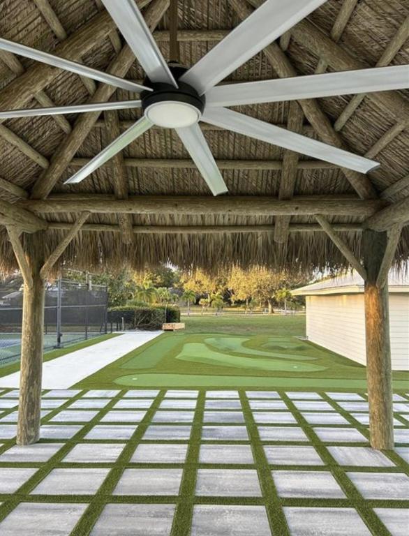 3764 SW Pheasant Run