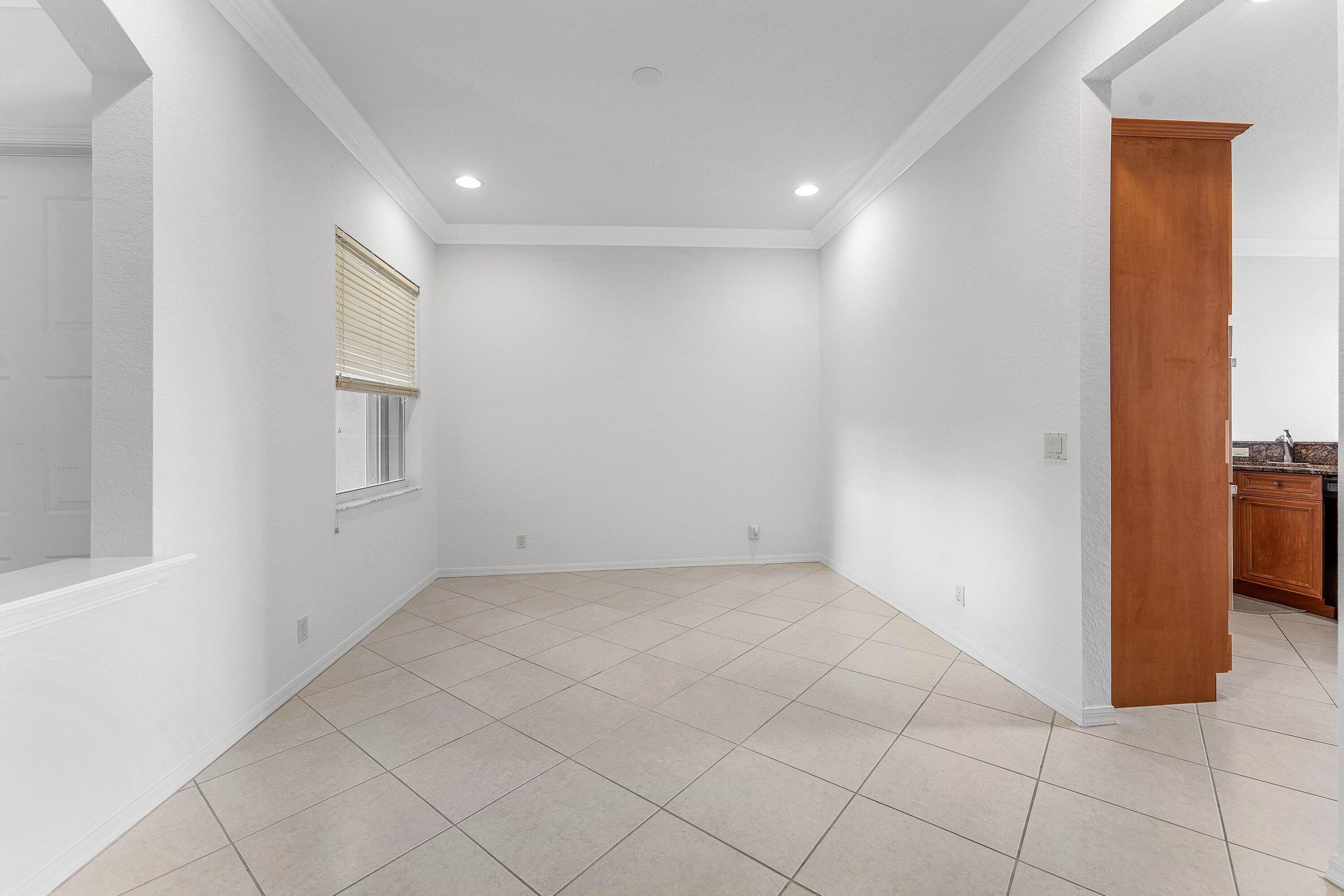 208 Via Condado Way