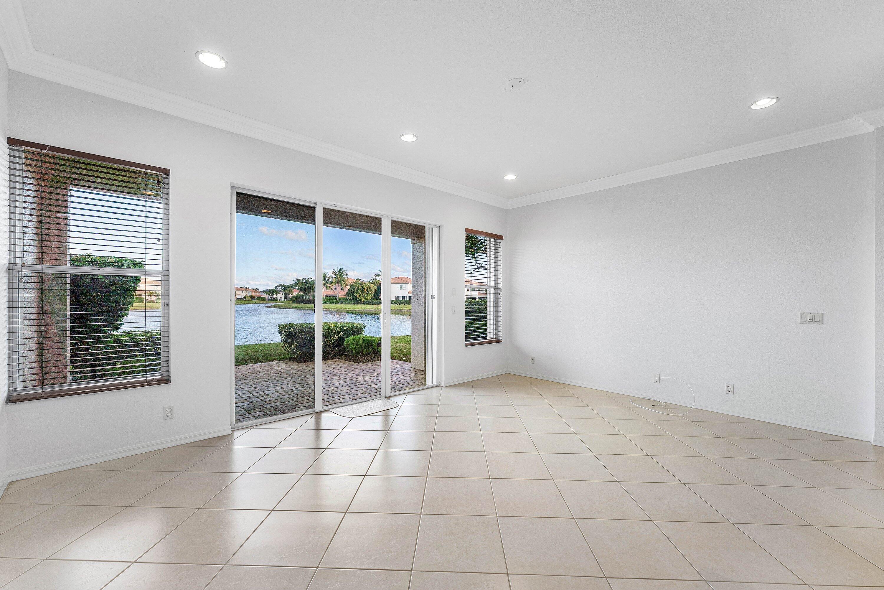 208 Via Condado Way