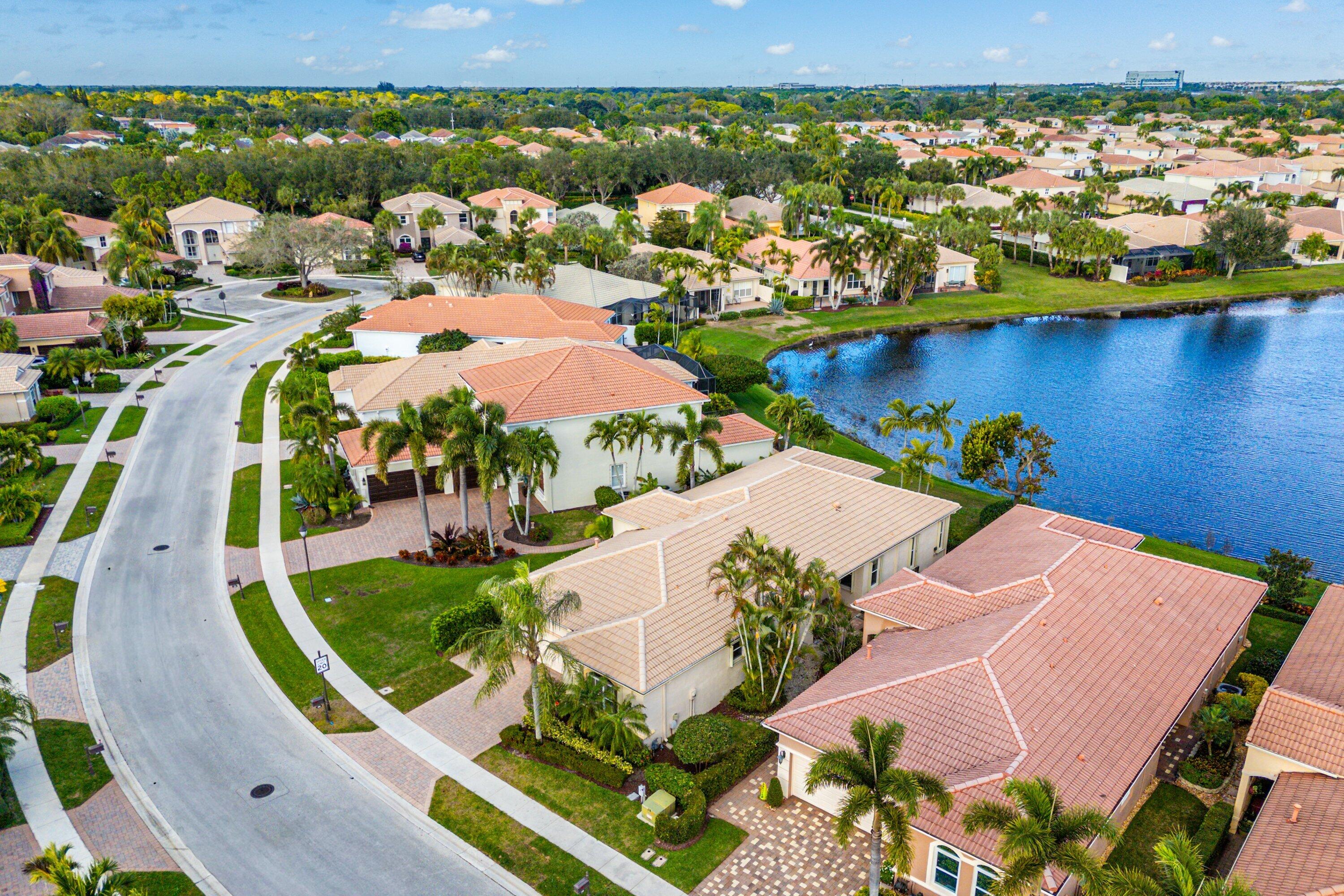 208 Via Condado Way