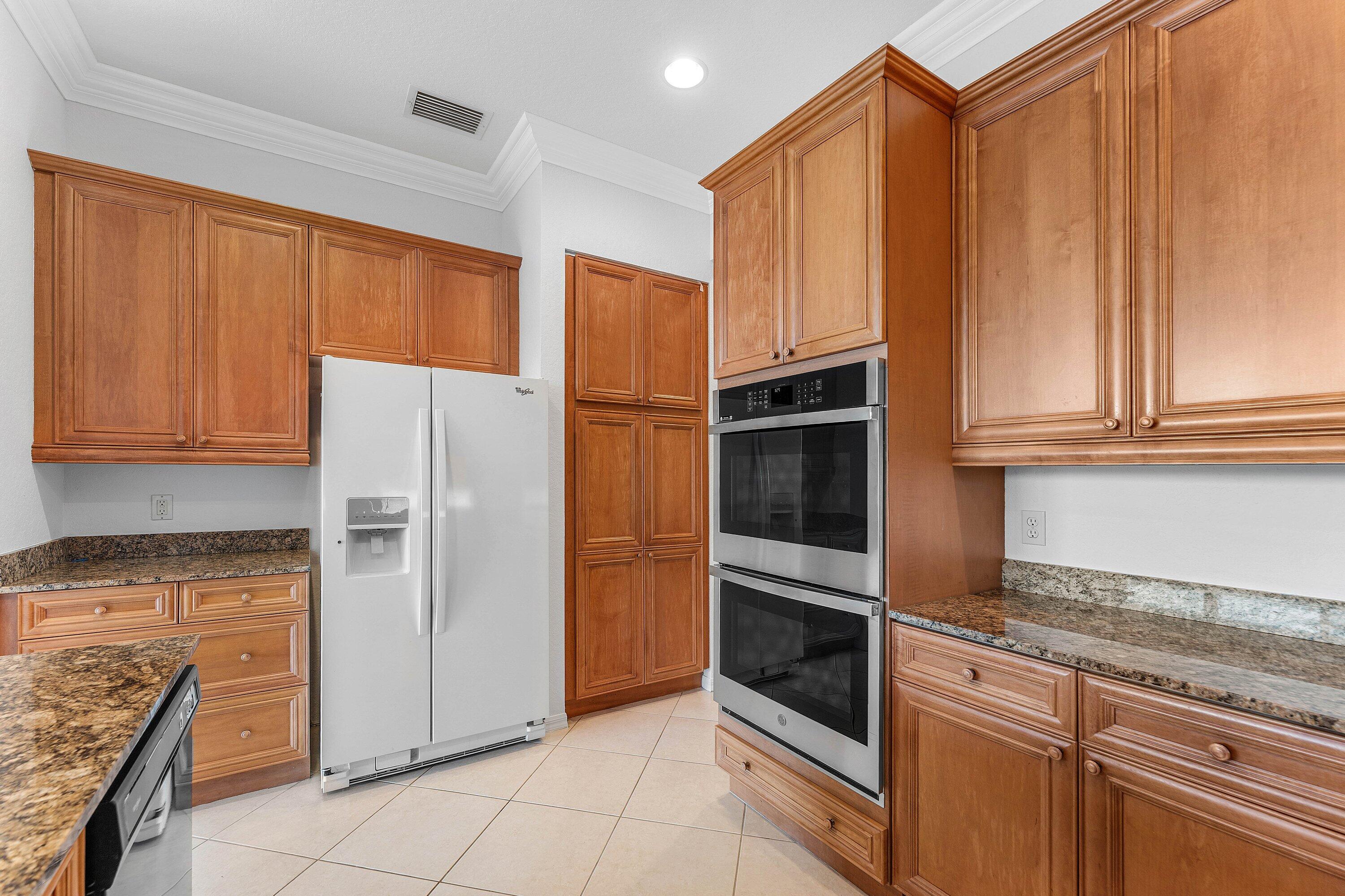 208 Via Condado Way