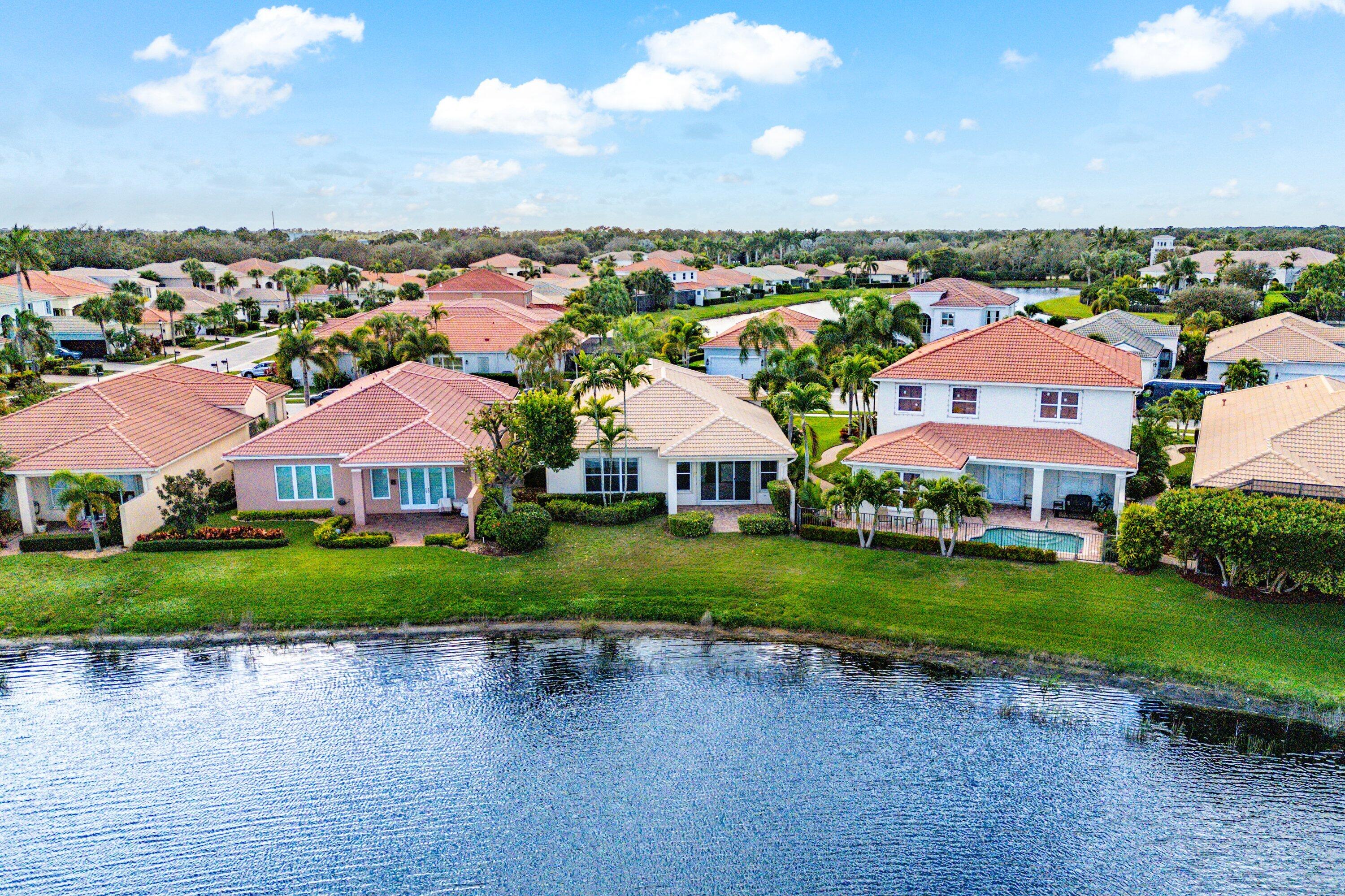 208 Via Condado Way