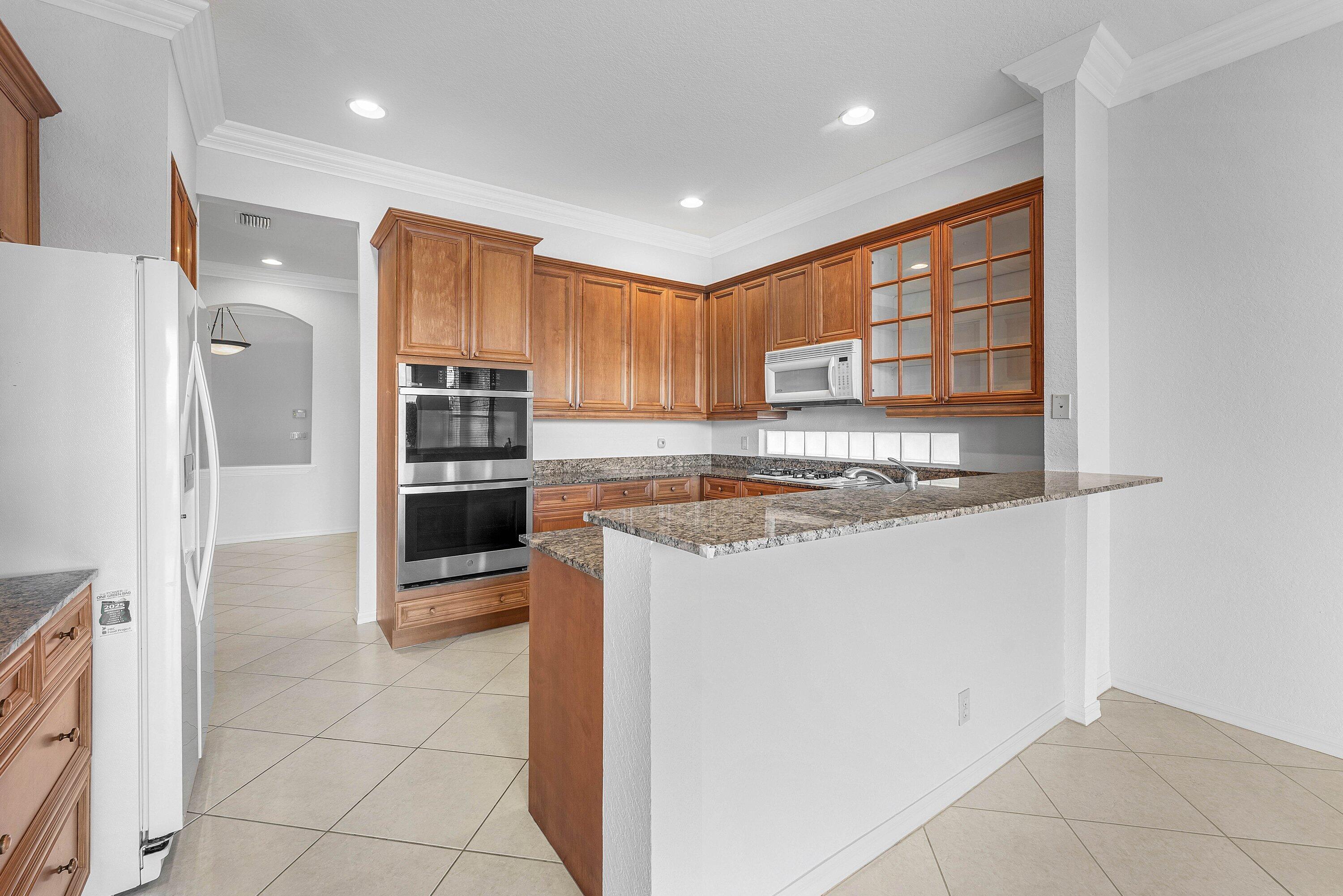 208 Via Condado Way