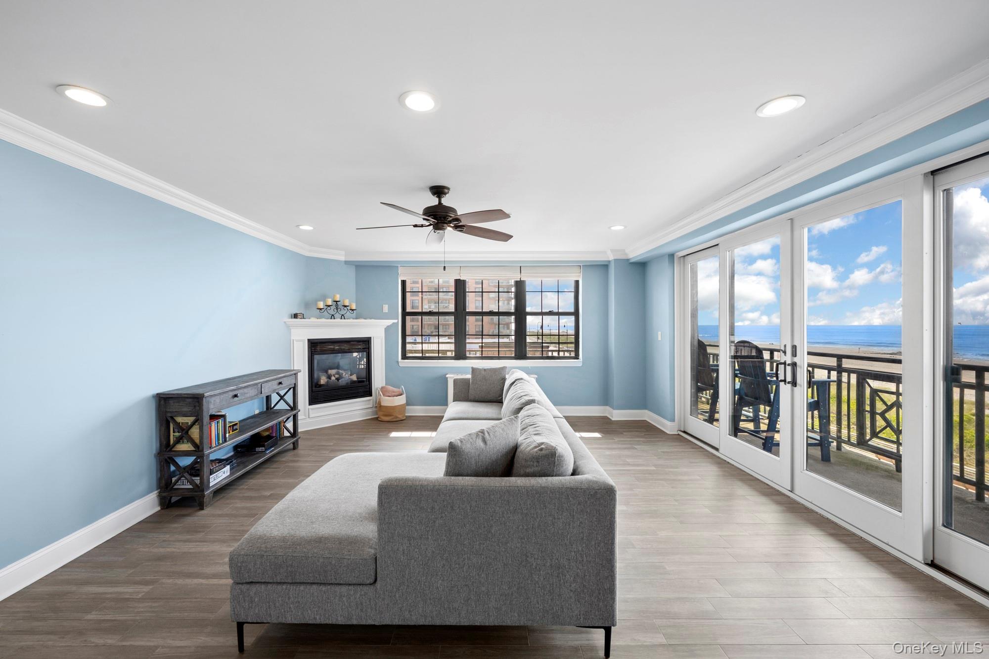 26 W Broadway Unit: 405