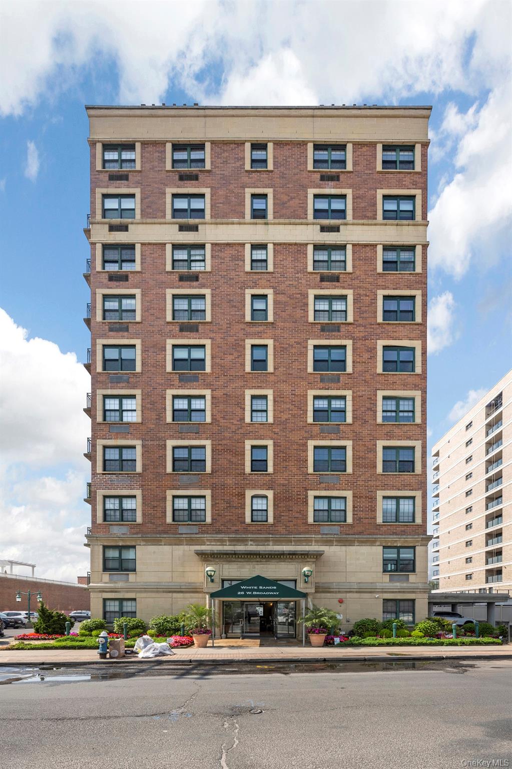 26 W Broadway Unit: 405