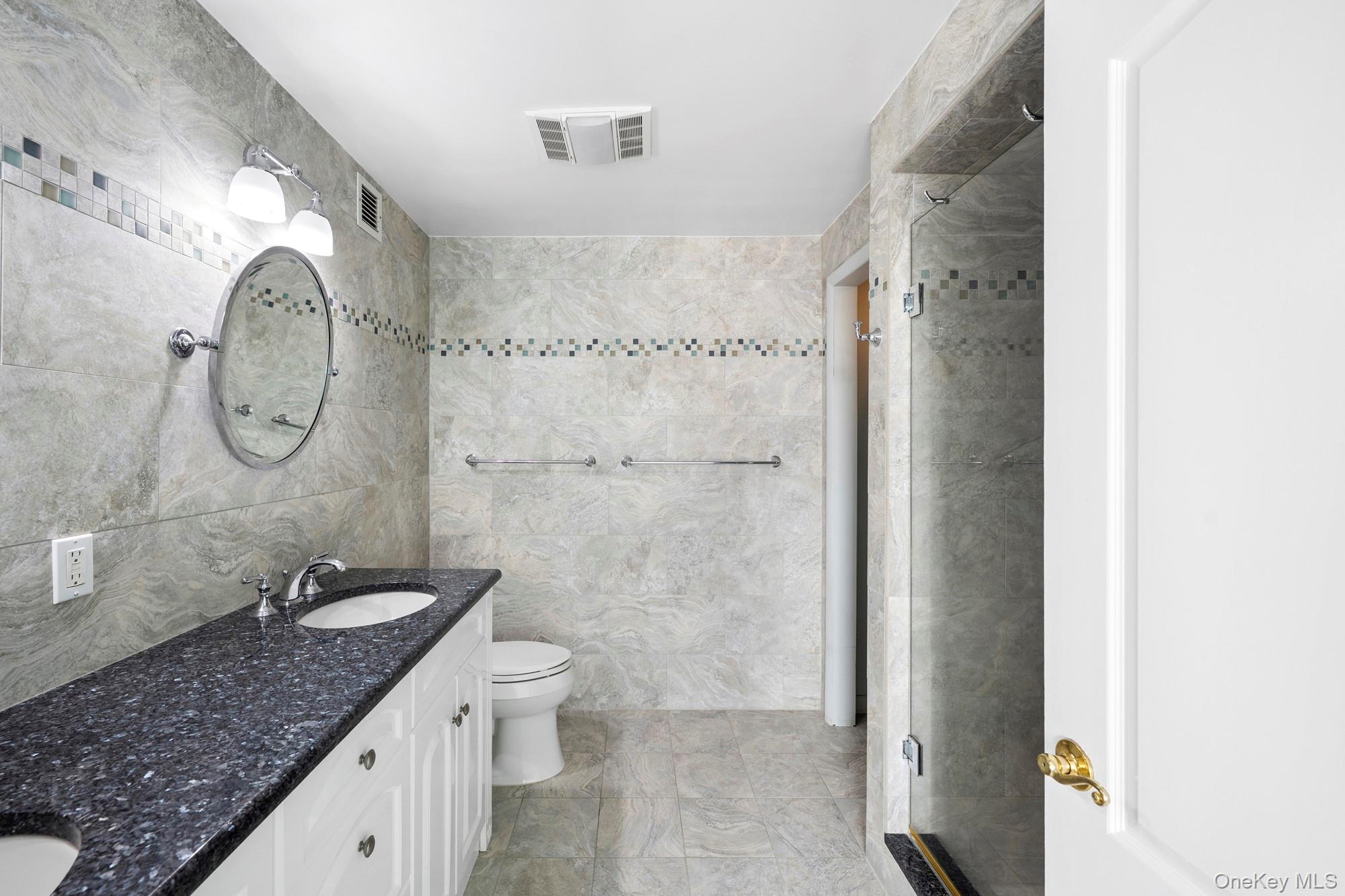 26 W Broadway Unit: 405