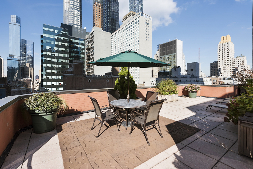 77 W 55TH Street 12J