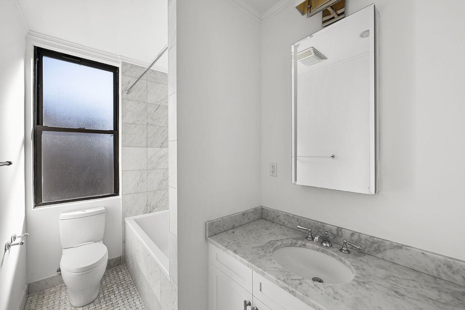 905 W END Avenue 141