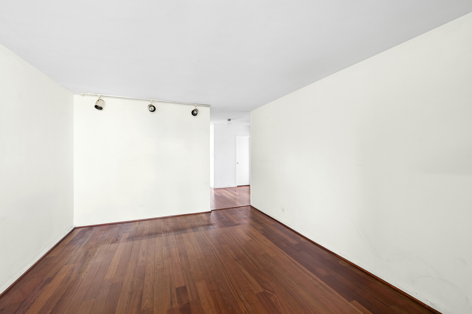 100 W 94TH Street 15A