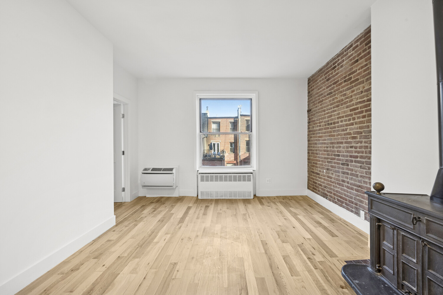 145 W 80TH Street 4R