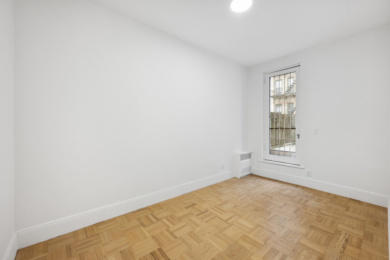 132 W 80TH Street 4R