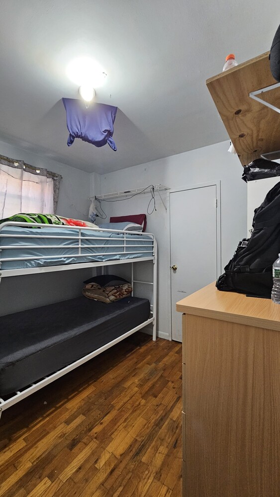 319 E 105TH Street 6B