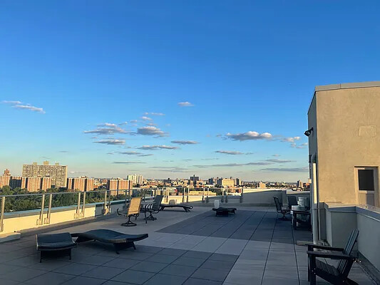 448 W 167TH Street 3D