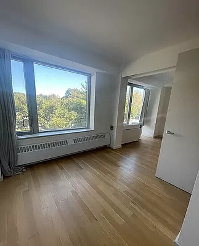 448 W 167TH Street 3D