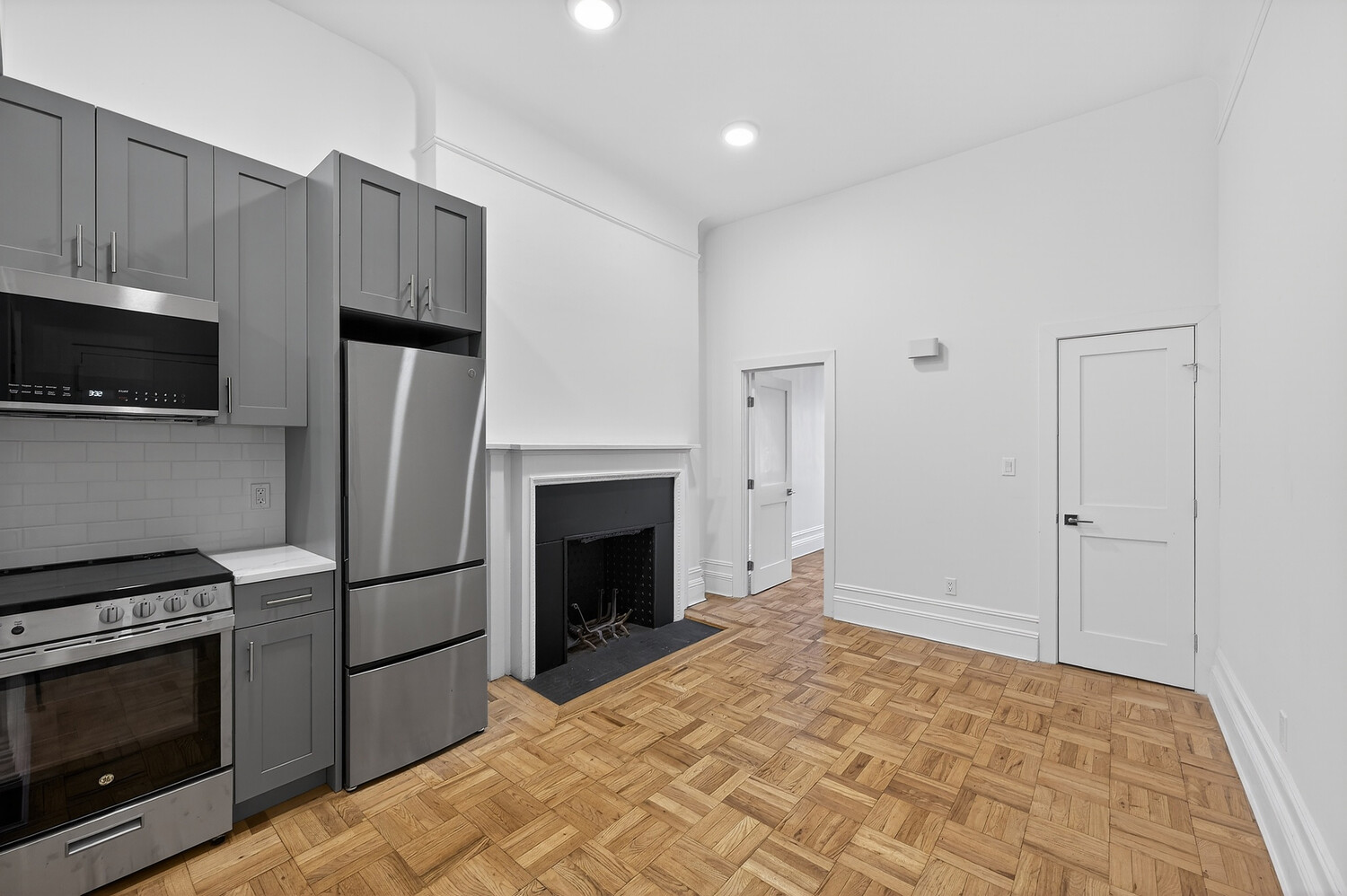 62 W 87TH Street 1F