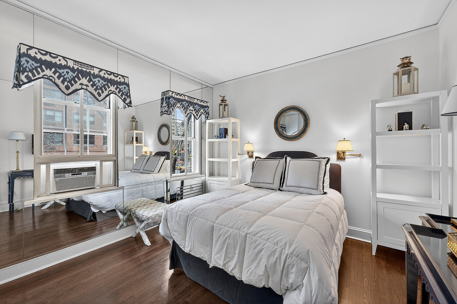 203 E 72ND Street 3N