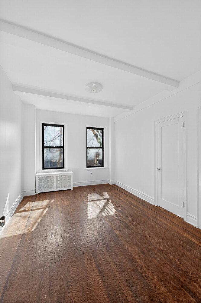 30 W 90TH Street 1E
