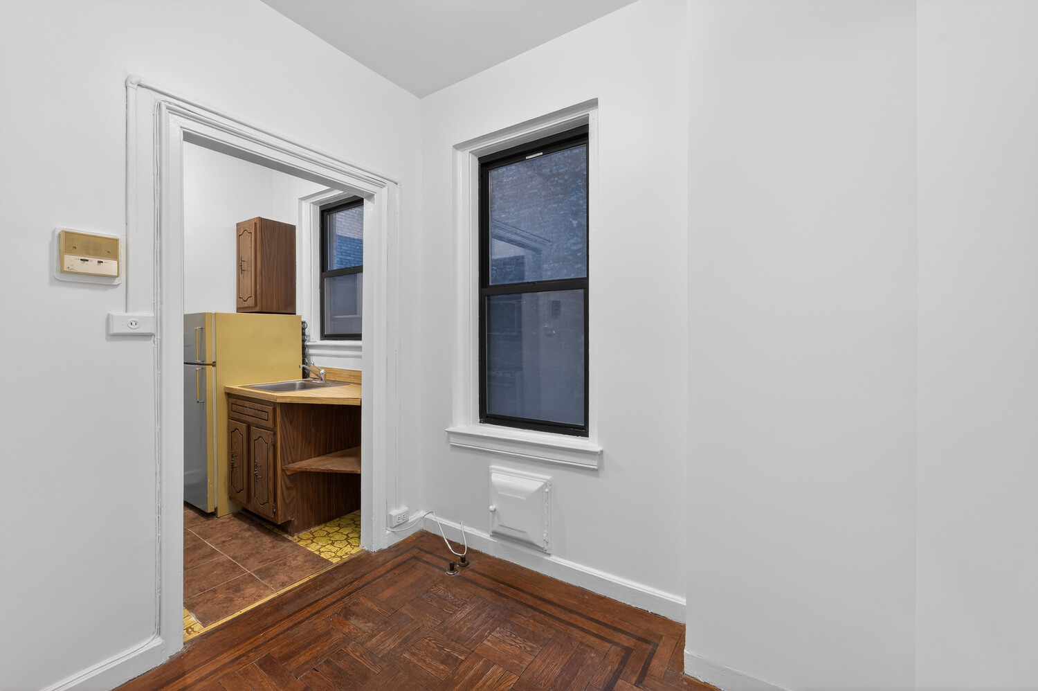 30 W 90TH Street 1E